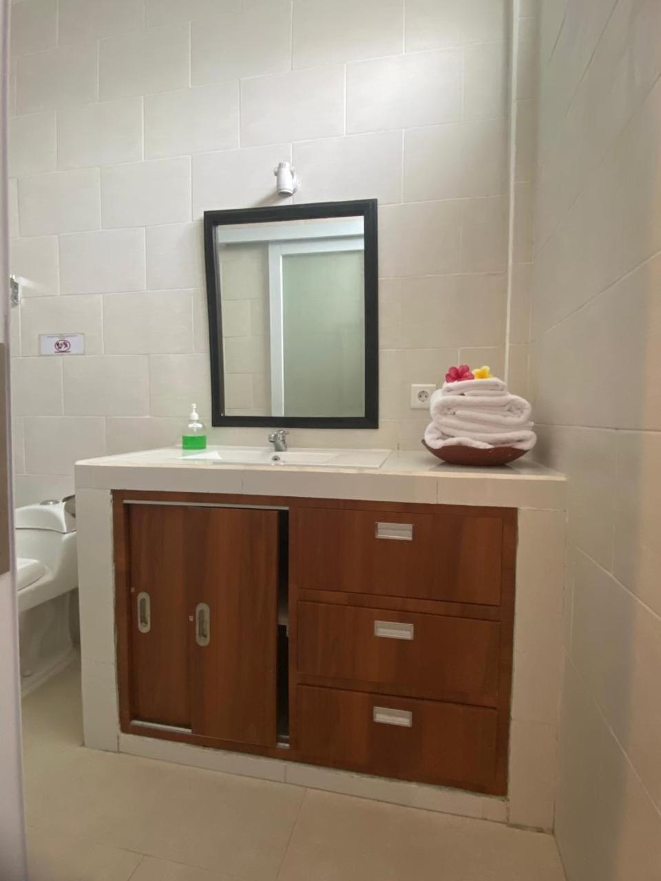 Manis Guest House Seminyak Dış mekan fotoğraf
